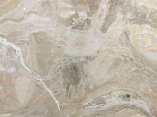 Breccia Oniciata