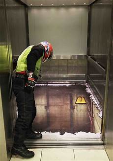 Elevator Central Floor Doors