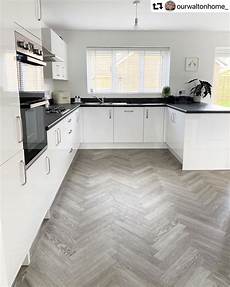 Herringbone Karndean