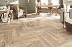 Herringbone Lvt