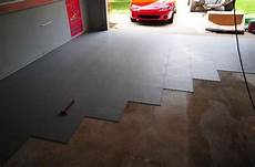 Interlocking Vinyl Tile