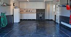Interlocking Vinyl Tile