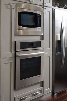 Laminated Kitchen Cabinet Door
