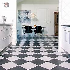 Marmoleum Click Moon