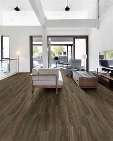 Shaw Lvt