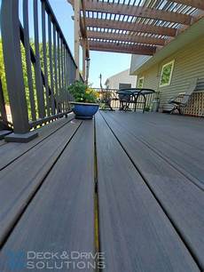 Trex Cedar Color
