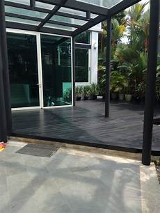 Varnishing Parquet Flooring